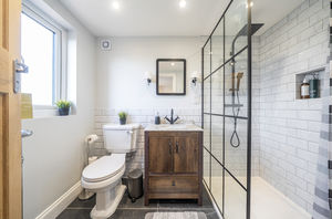 En suite- click for photo gallery